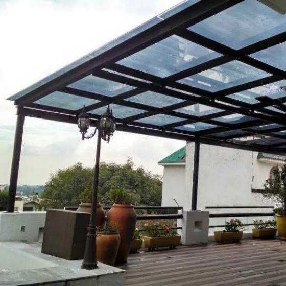 Coberturas de Vidro em São Caetano do Sul SP Coberturas de Vidro em São Caetano do Sul SP — Cobertura em quintal residencial coberto