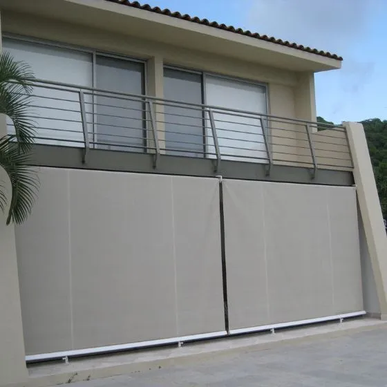 Toldo Cortina Fechamento Vertical em São Caetano do Sul SP Toldo Cortina Fechamento Vertical em São Caetano do Sul SP — Cobertura em passagem coberta entre ambientes